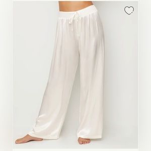 PJ Harlow Laura Top and Jolie pants - size M - color Pearl